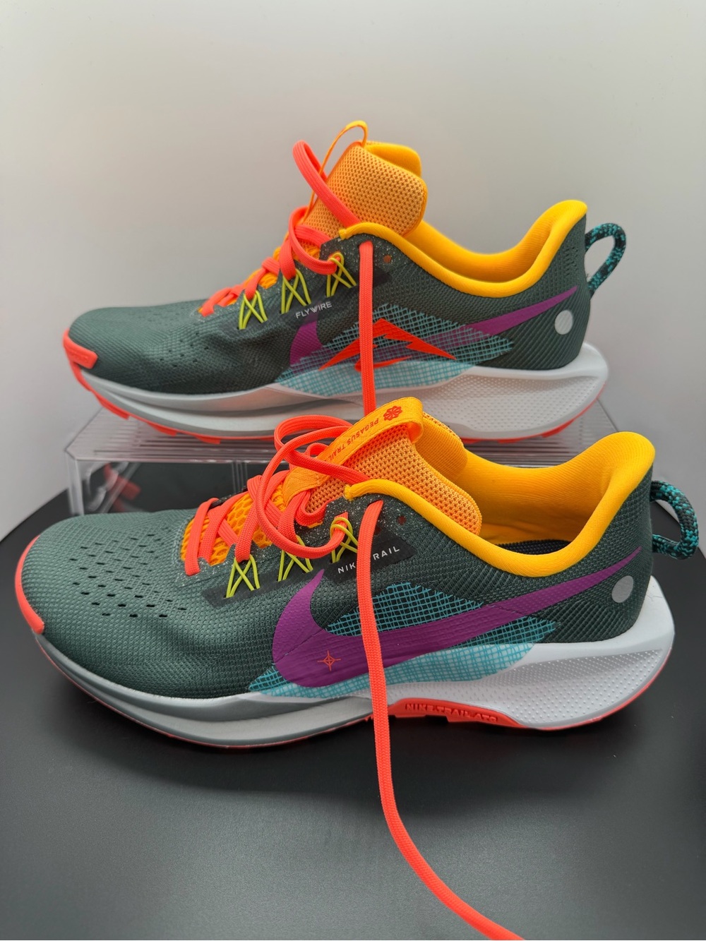 Nike Pegasus Trail 5 Running Shoes - Unique Colorway - W8.5/EUR40